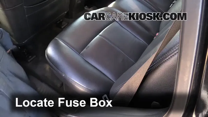 2009 GMC Envoy SLE 4.2L 6 Cyl. Fuse (Interior)
